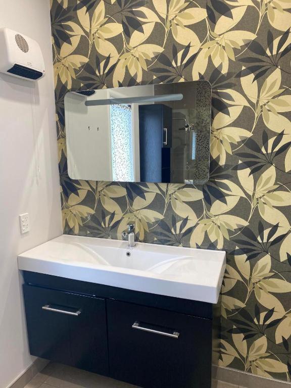 Kk Boarding Holiday House Hamilton Dış mekan fotoğraf